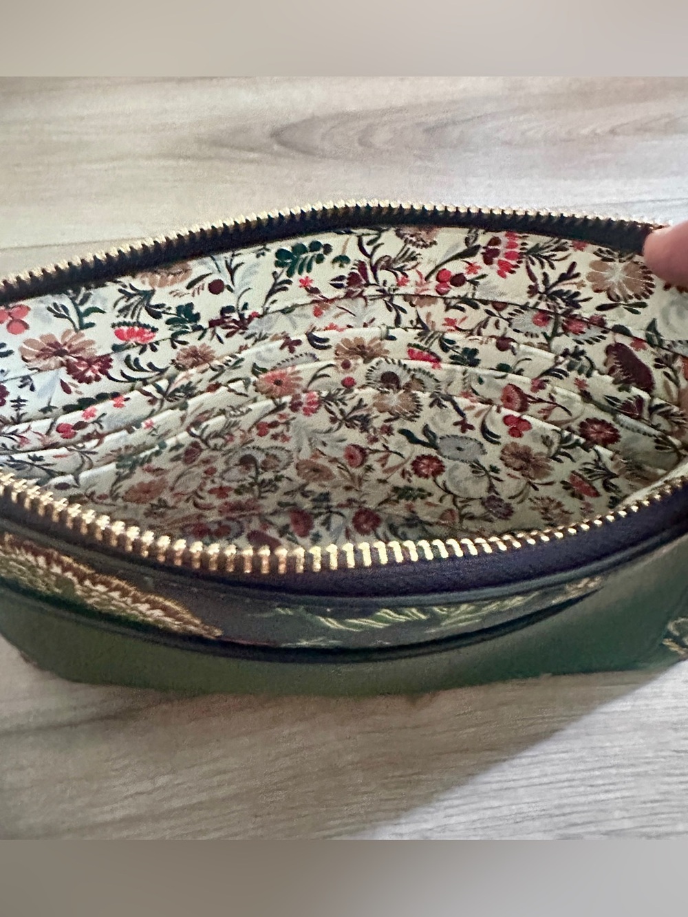 Tory Burch Teal Green Floral Leather Crossbody - Picture 4 of 4